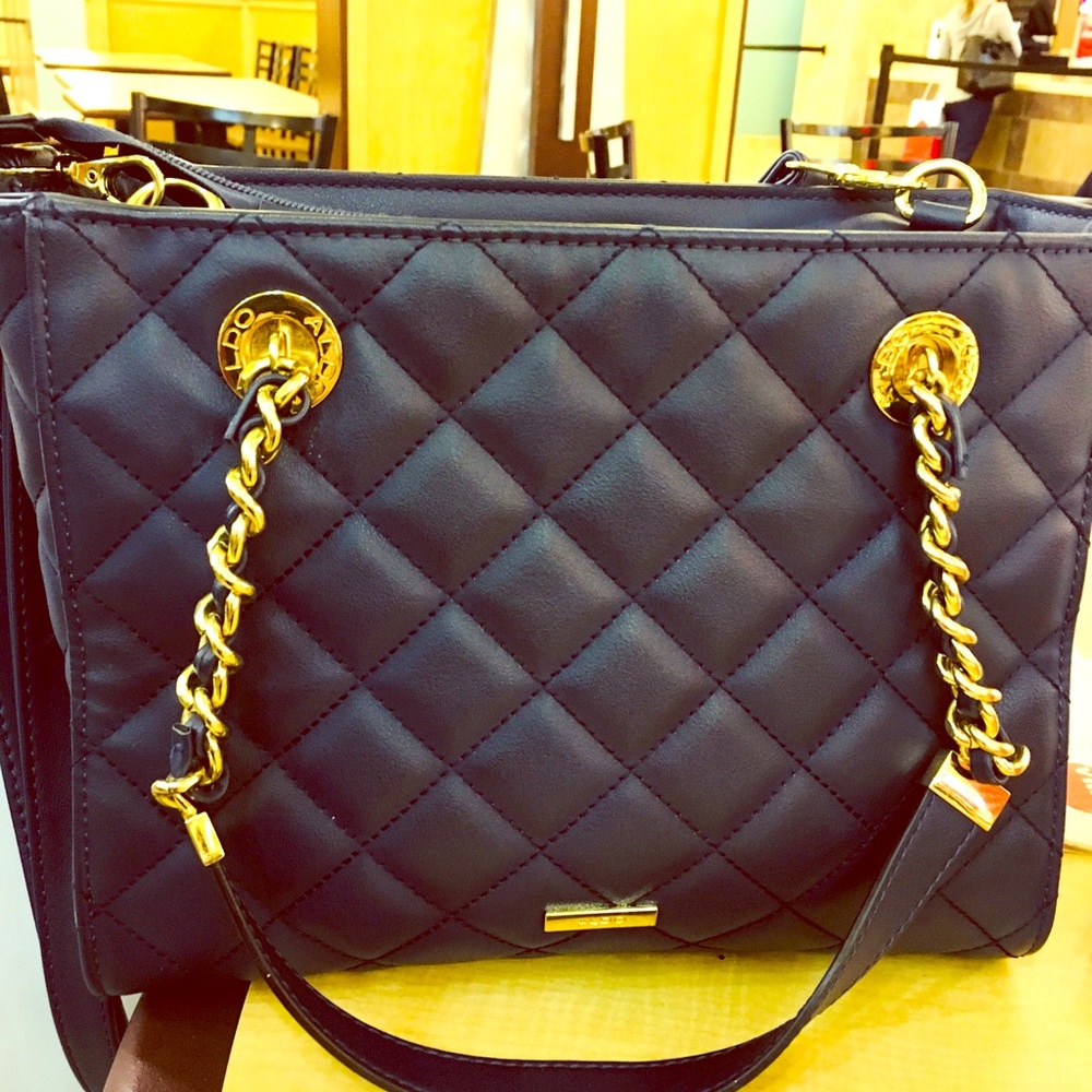 !!Aldo blue bag !!